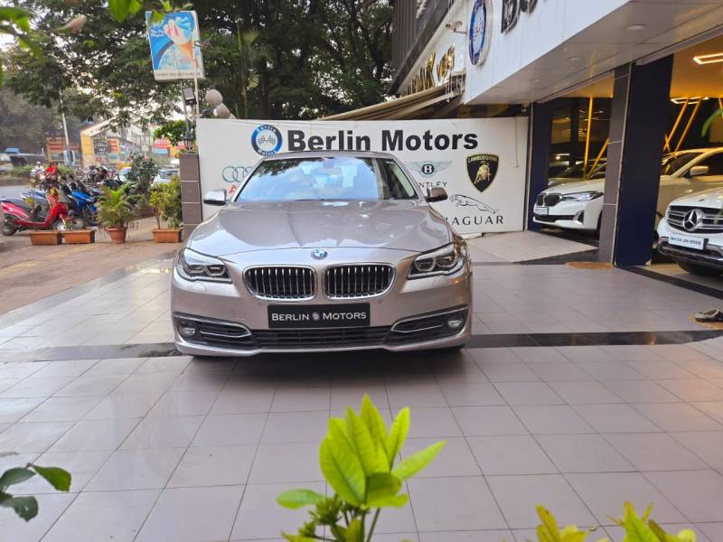 BMW 5 Series 520d Luxury Line