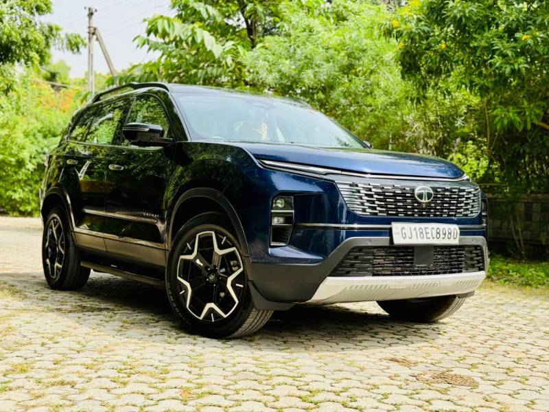 Tata Safari Accomplished Plus 6 STR Dark Edition AT