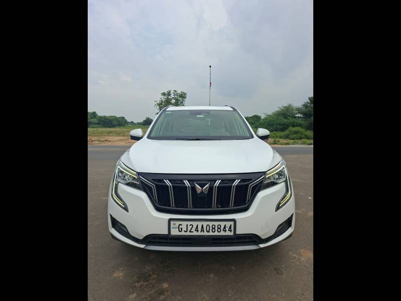 Mahindra XUV700 AX7 Luxury Pack Diesel AT AWD 7 STR