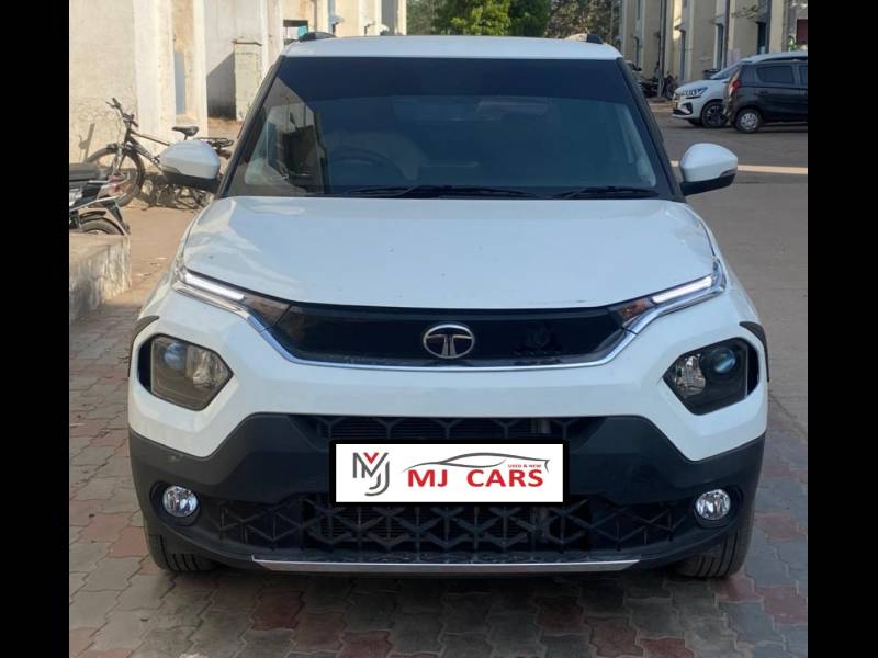 Tata Punch Accomplished iCNG