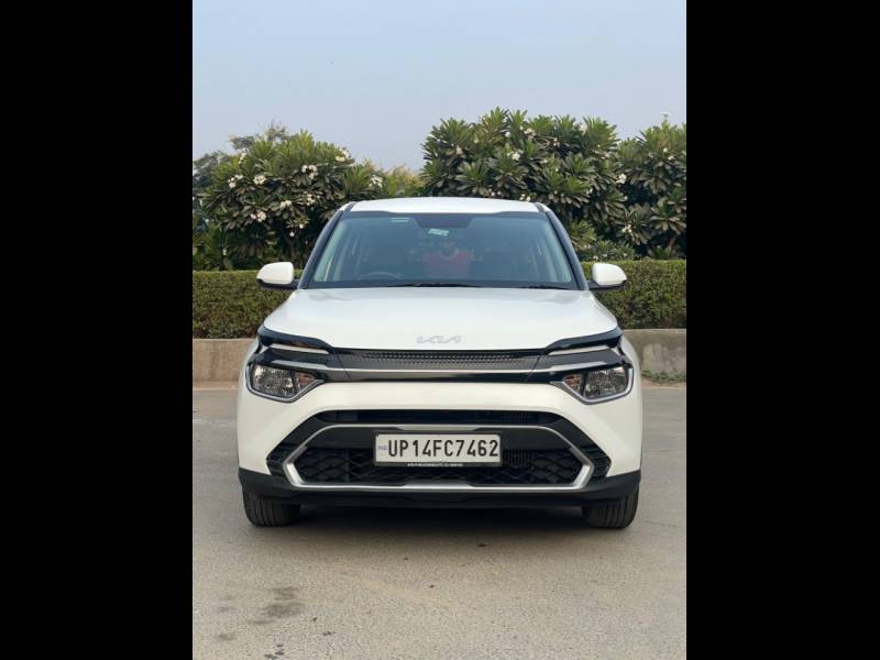 Kia Carens Premium 1.5 Petrol 7 STR