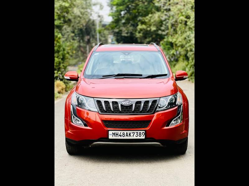 Mahindra XUV500 W10 FWD