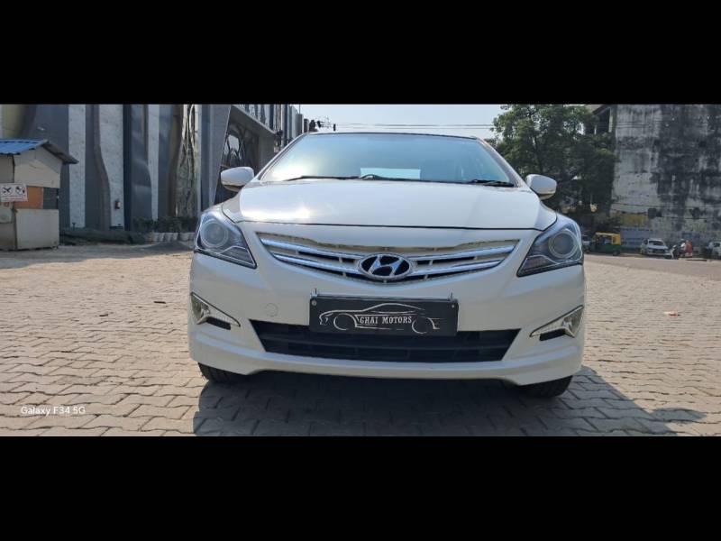 Hyundai Verna 1.6 VTVT SX AT