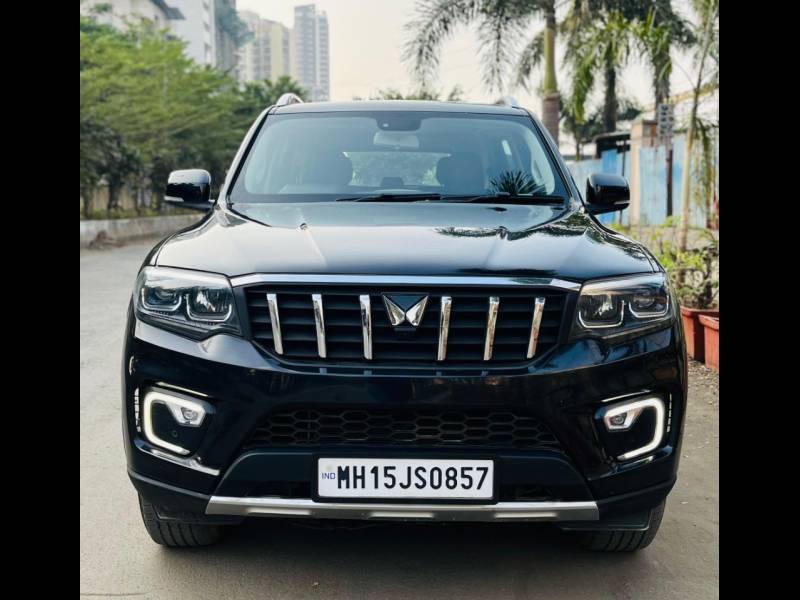 Mahindra Scorpio-N Z8 Diesel MT 2WD 7 STR
