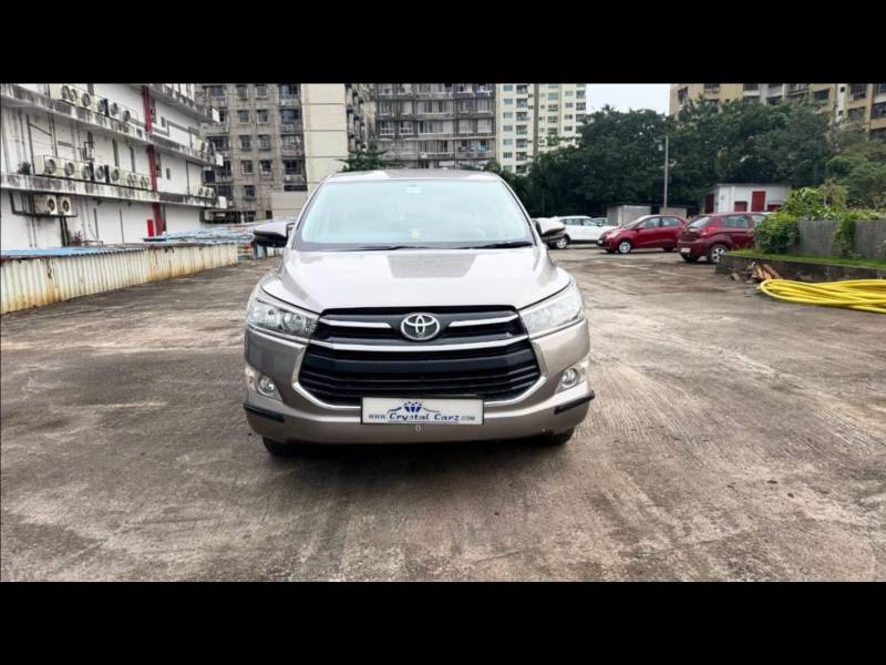 Toyota Innova Crysta 2.4 GX 7 STR