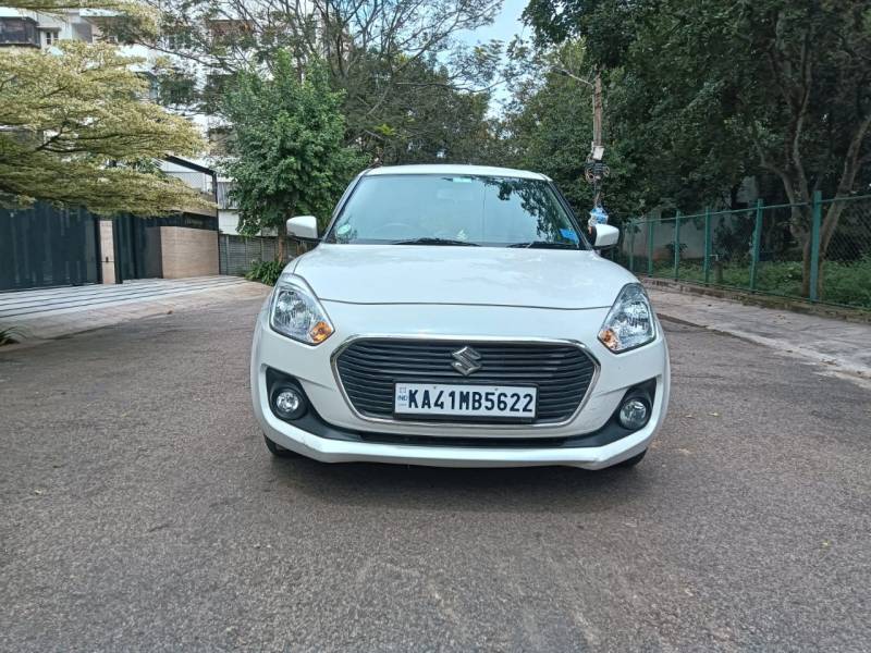 Maruti Suzuki Swift VXi AMT