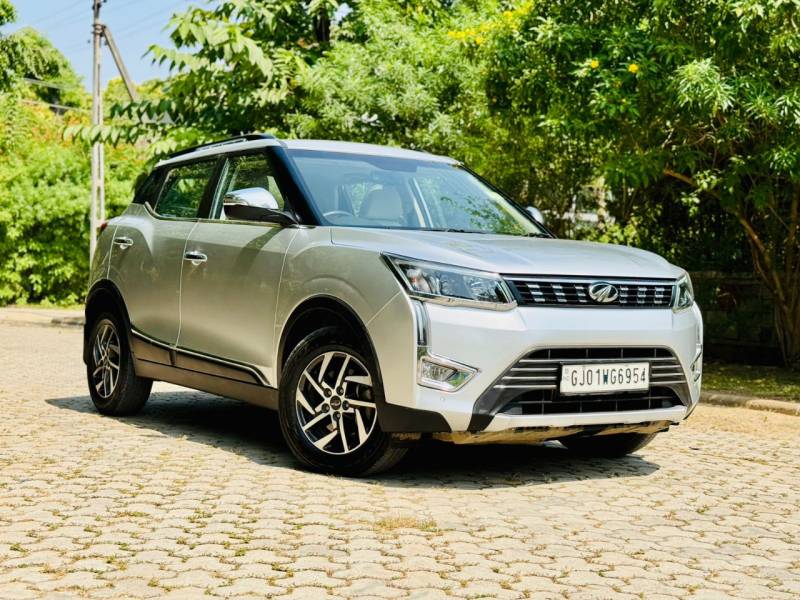 Mahindra XUV 300 W8 1.5 Diesel