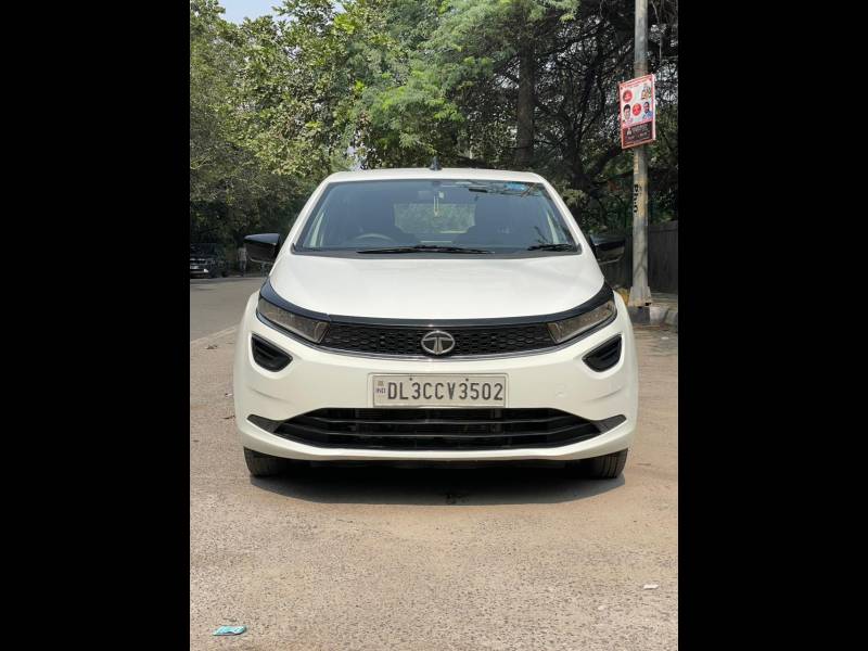 Tata Altroz XE Petrol