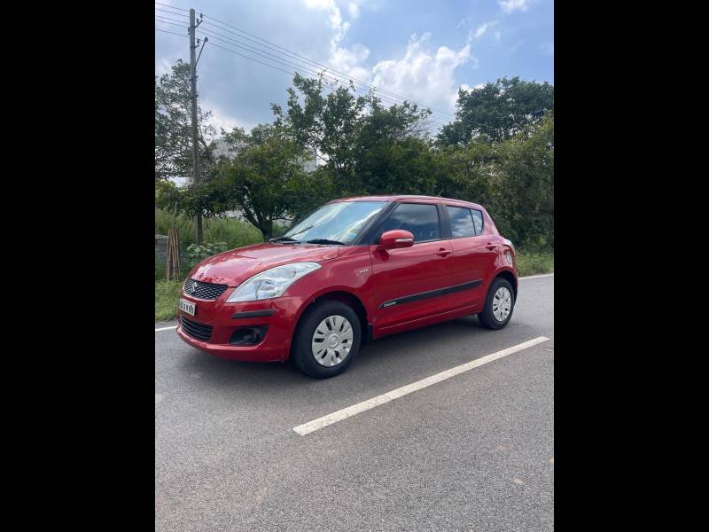 Maruti Suzuki Swift VXi