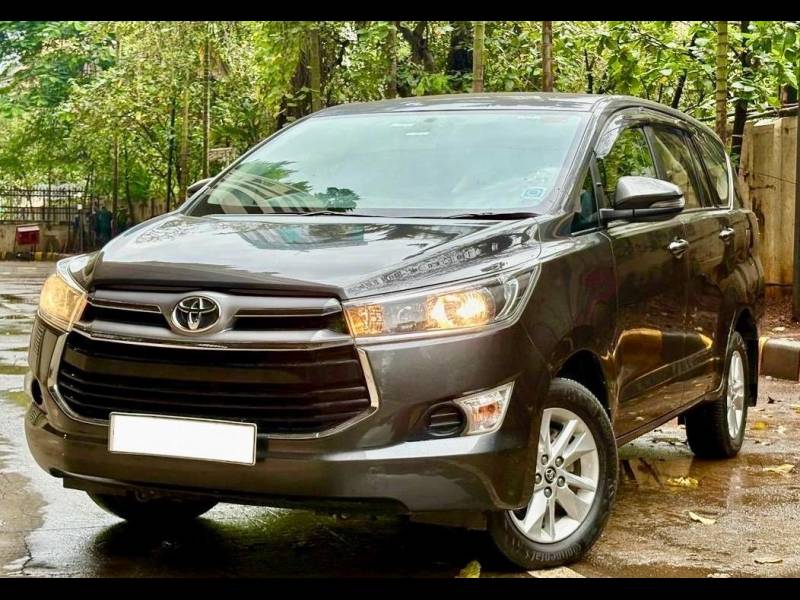 Toyota Innova 2.5 GX (Diesel) 8 STR Euro4