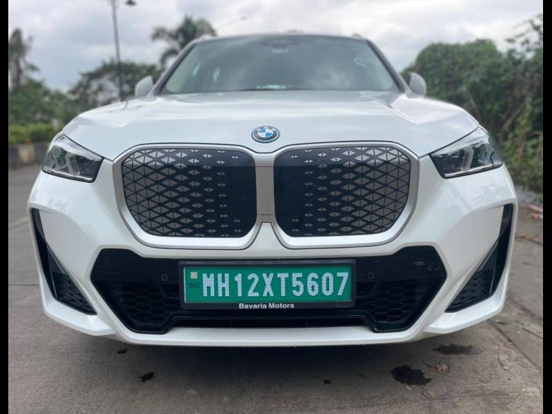 BMW iX1 LWB eDrive20L M Sport