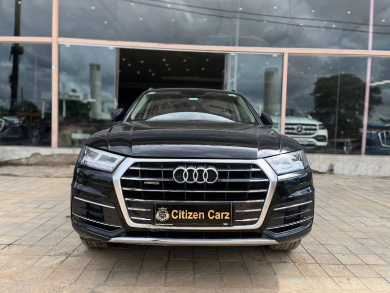 Audi Q5 35 TDI Premium Plus