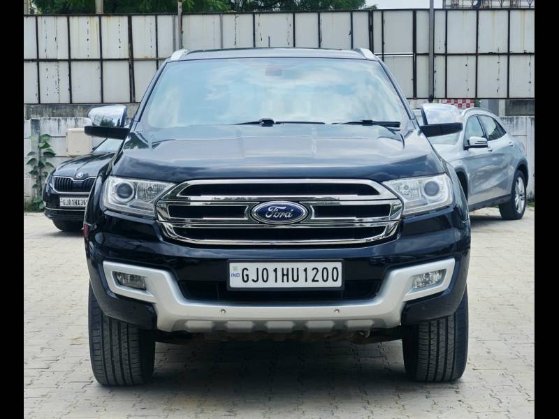 Ford Endeavour Trend 3.2 4x4 AT