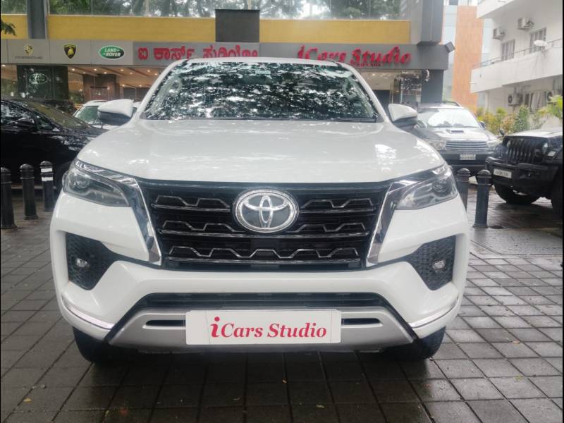 Toyota Fortuner 4X4 AT 2.8 Diesel