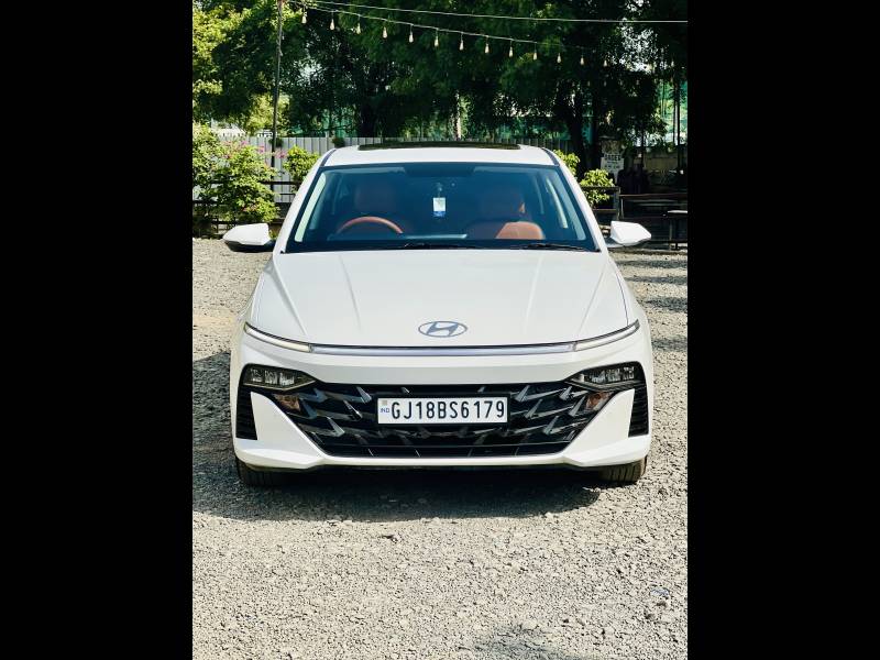 Hyundai Verna SX 1.5 Petrol MT