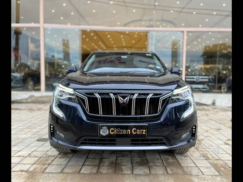 Mahindra XUV700 AX 7 Diesel AT 7 STR