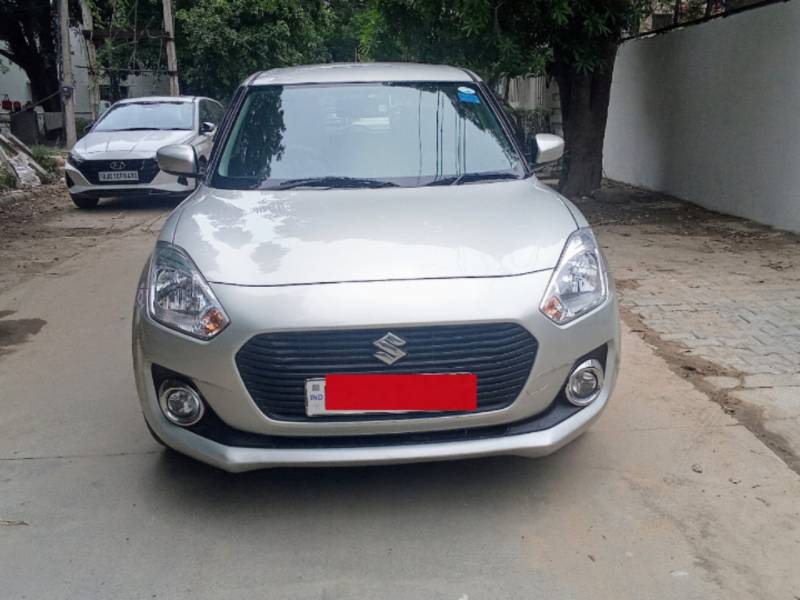 Maruti Suzuki Swift VXi AMT