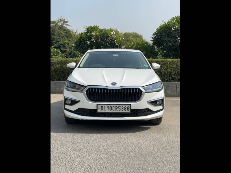 Skoda Slavia Style 1.0L TSI MT