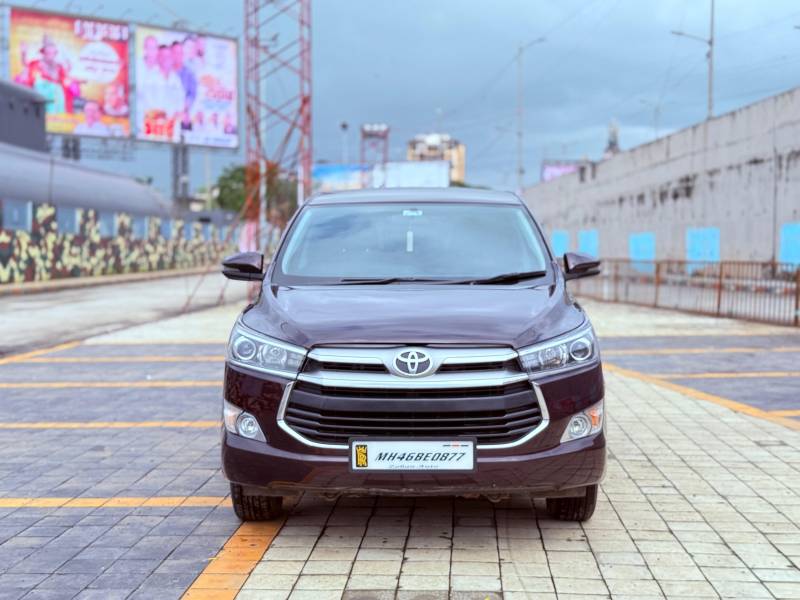 Toyota Innova Crysta 2.4 VX 7 STR