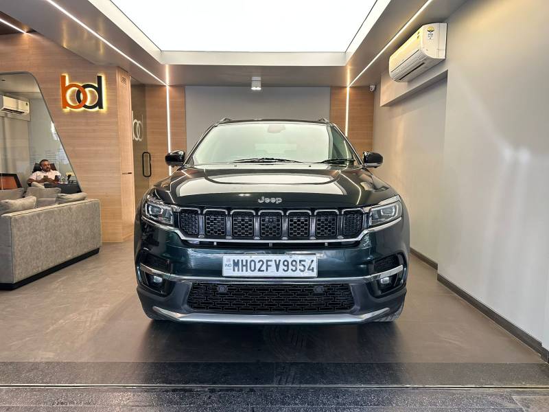 Jeep Meridian Limited (O) 4X2 AT