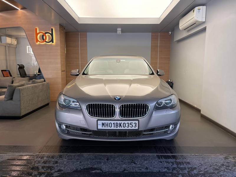 BMW 5 Series 520d Sedan