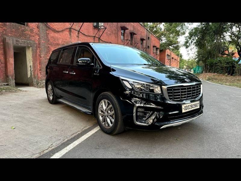 Kia Carnival Limousine 7 STR