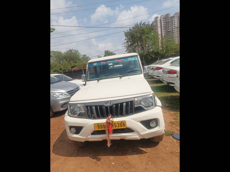 Mahindra Bolero B4