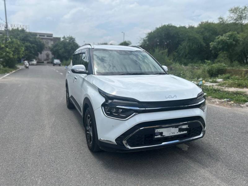 Kia Carens Luxury Plus 1.4 Petrol 6 STR