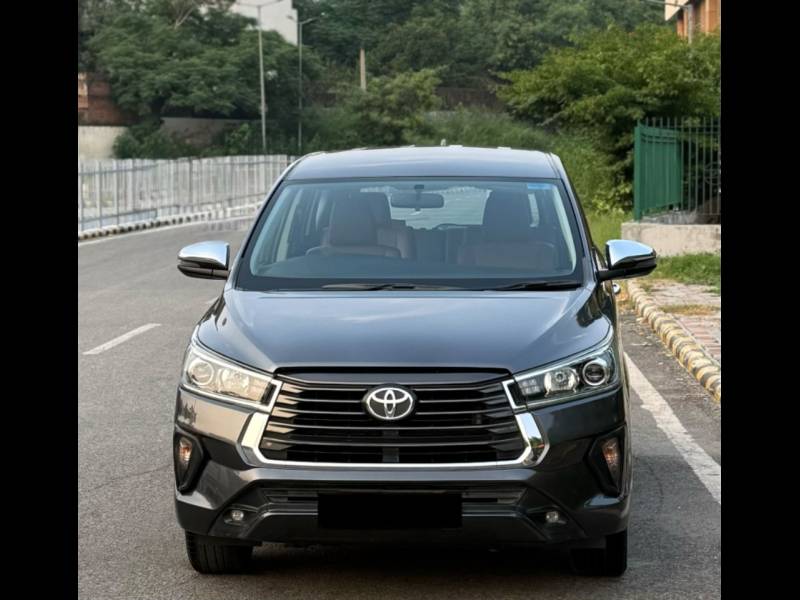 Toyota Innova Crysta 2.7 ZX AT 7 STR