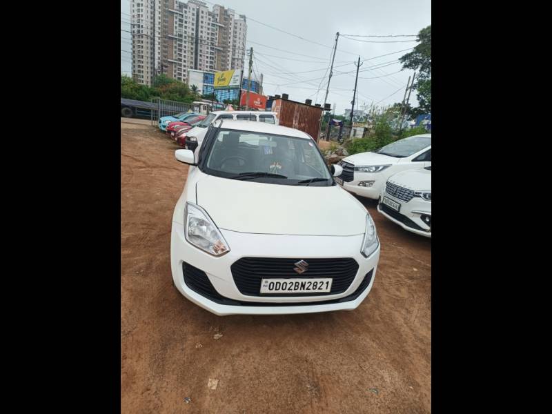Maruti Suzuki Swift VXi