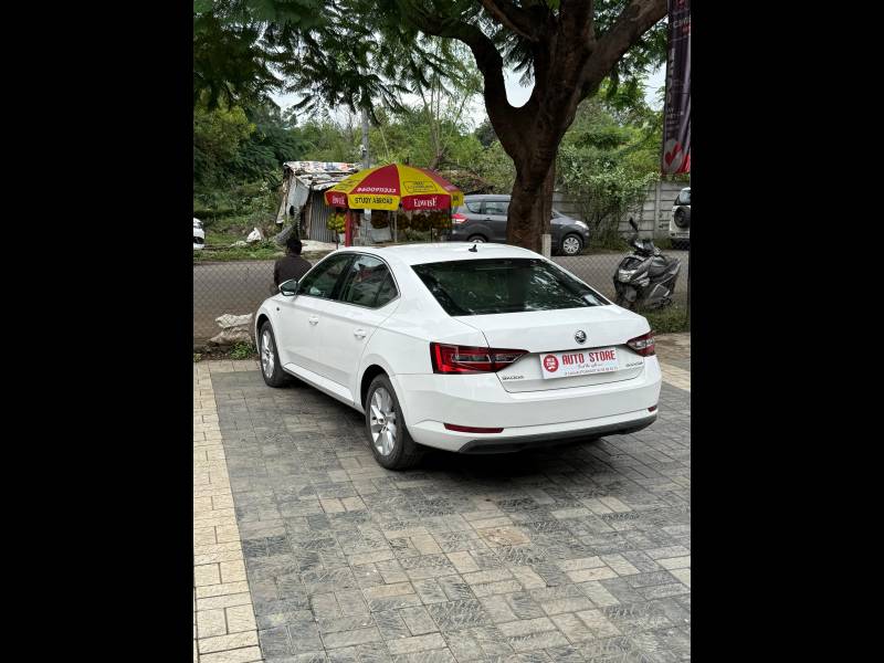 Skoda Superb L&K TSI AT