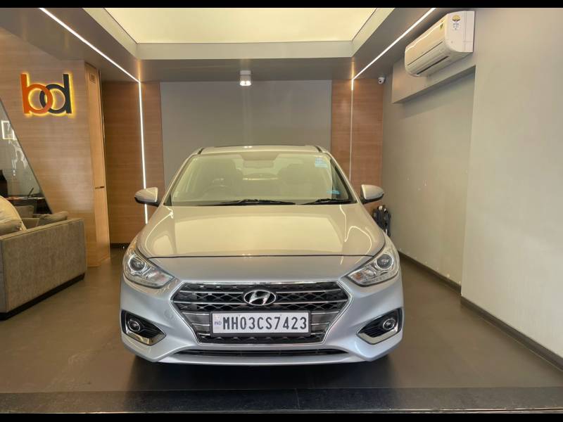 Hyundai Verna SX (O) AT Anniversary Edition 1.6 VTVT
