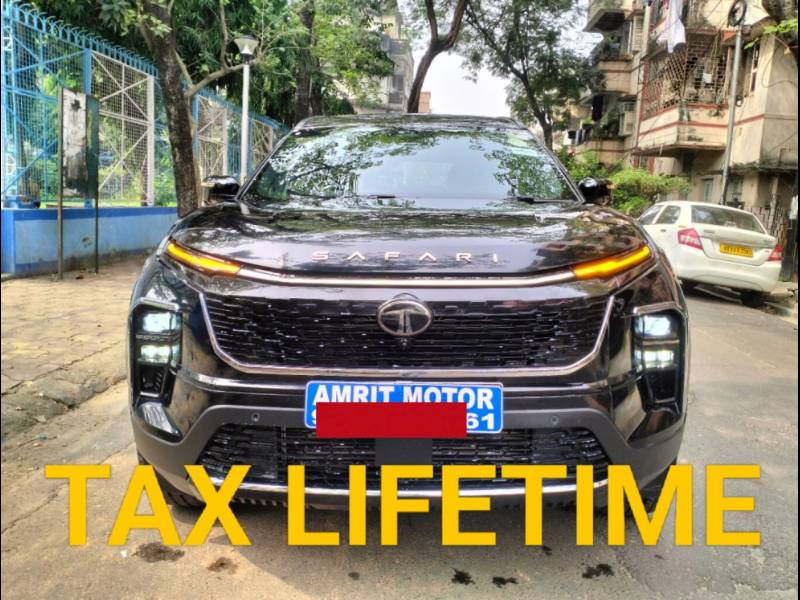 Tata Safari Accomplished Plus Dark Edition 7 STR