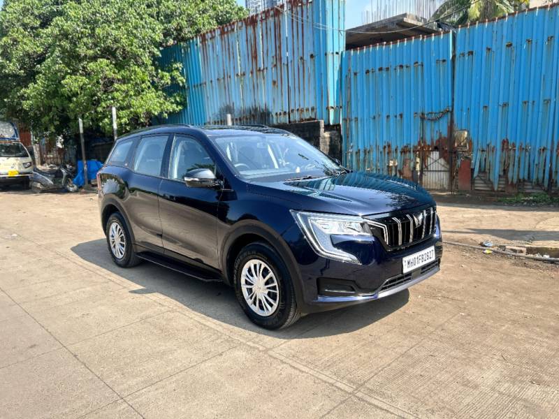 Mahindra XUV700 AX5 Diesel MT 7 STR