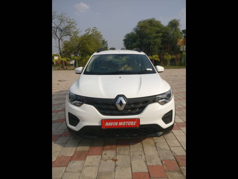 Renault Triber RXE