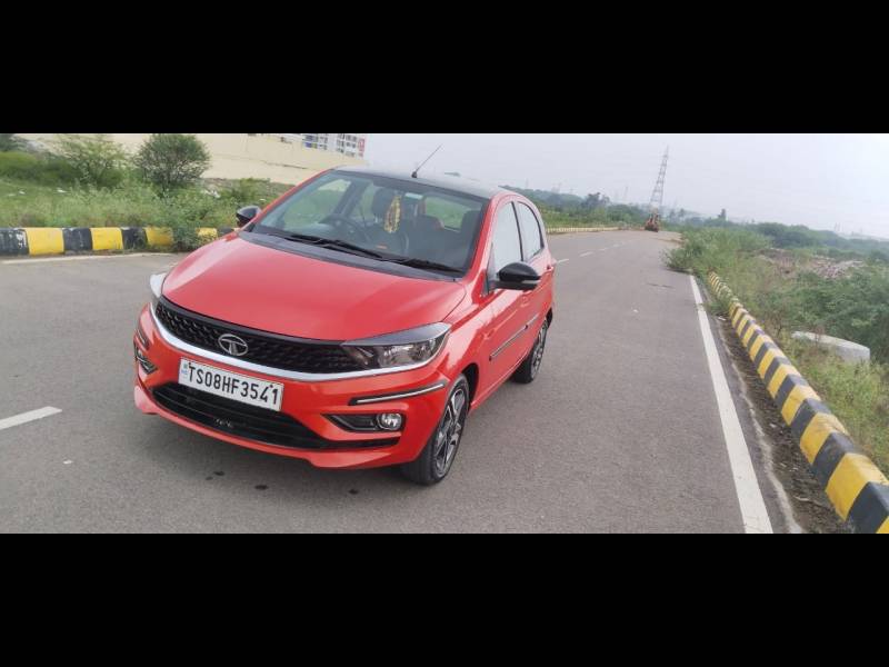 Tata Tiago Revotron XZA Plus