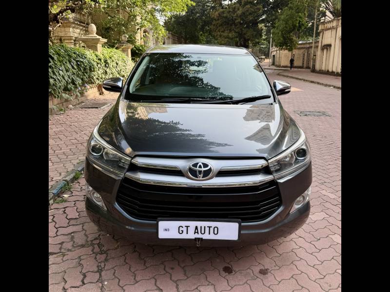 Toyota Innova Crysta 2.8 ZX AT 7 STR