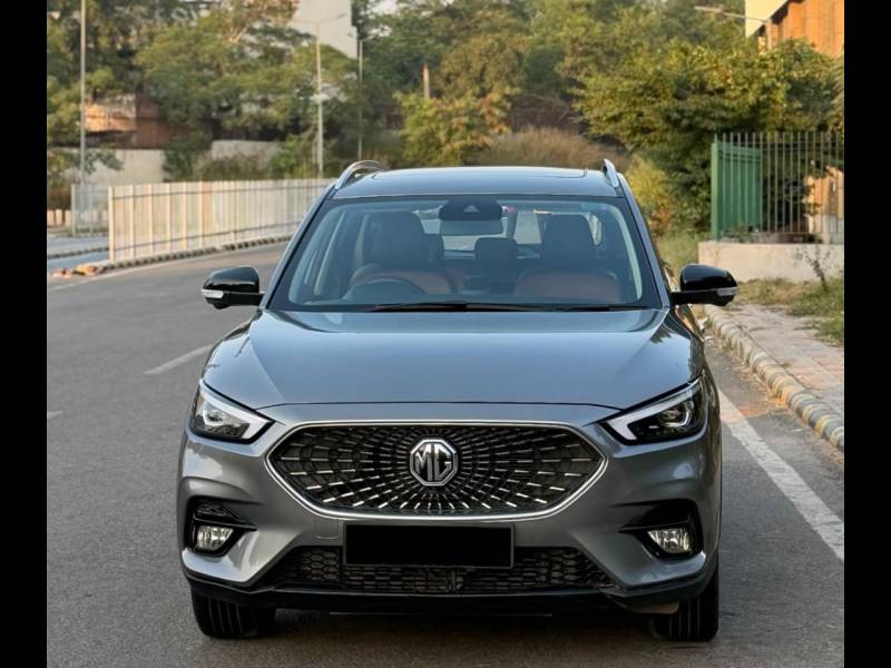 Morris Garage Astor Savvy 1.3 Turbo AT S Red