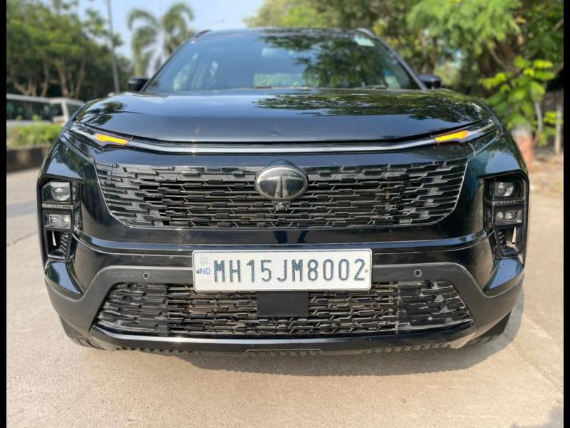 Tata Safari Accomplished Plus Dark Edition 7 STR