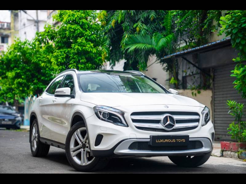Mercedes Benz GLA Class 200 Sport