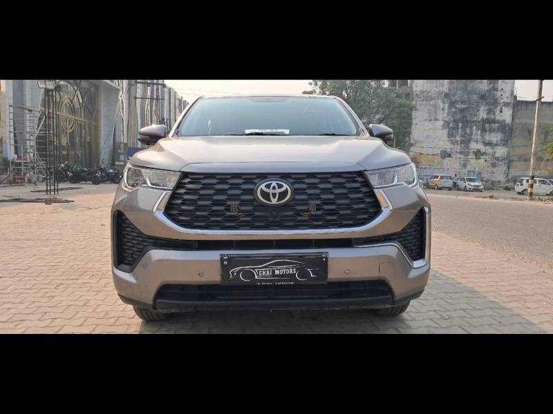 Toyota Innova Hycross VX Hybrid 7 STR