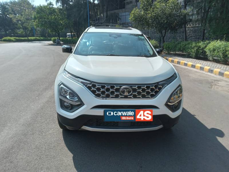 Tata Safari XZA Plus (O) 6 S Red Dark Edition