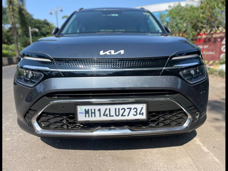 Kia Carens Luxury Plus 1.5 Diesel MT 7 STR