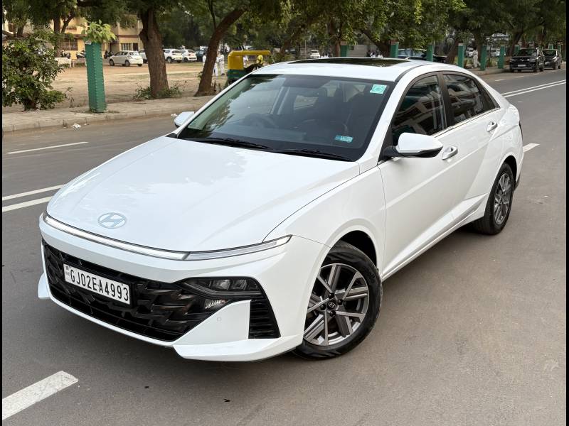 Hyundai Verna SX 1.5 Petrol MT