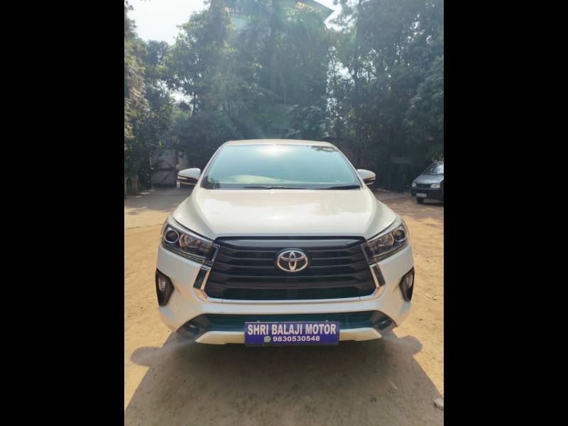 Toyota Innova Crysta 2.4 VX 7 STR