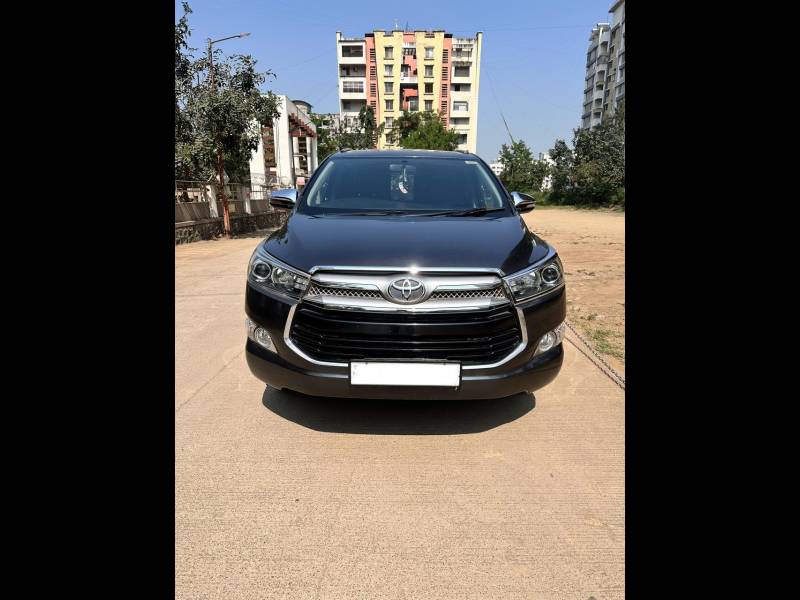 Toyota Innova Crysta 2.4 Z 7 STR