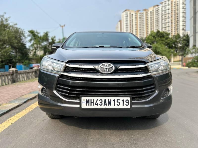 Toyota Innova Crysta 2.4 G 7 STR