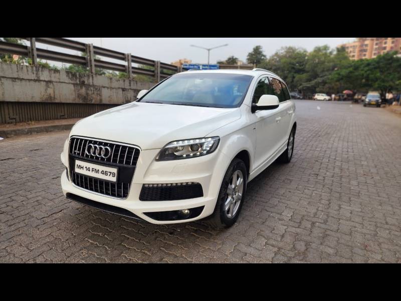 Audi Q7 40 TFSI Premium Plus