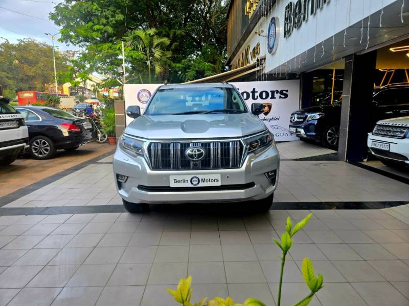Toyota Land Cruiser Prado VX L