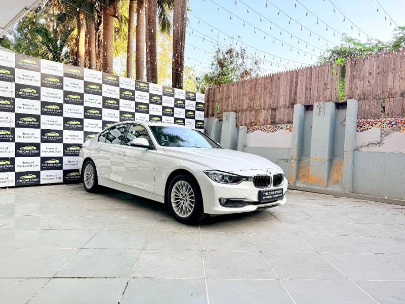 BMW 3 Series 320d Luxury Line Sedan